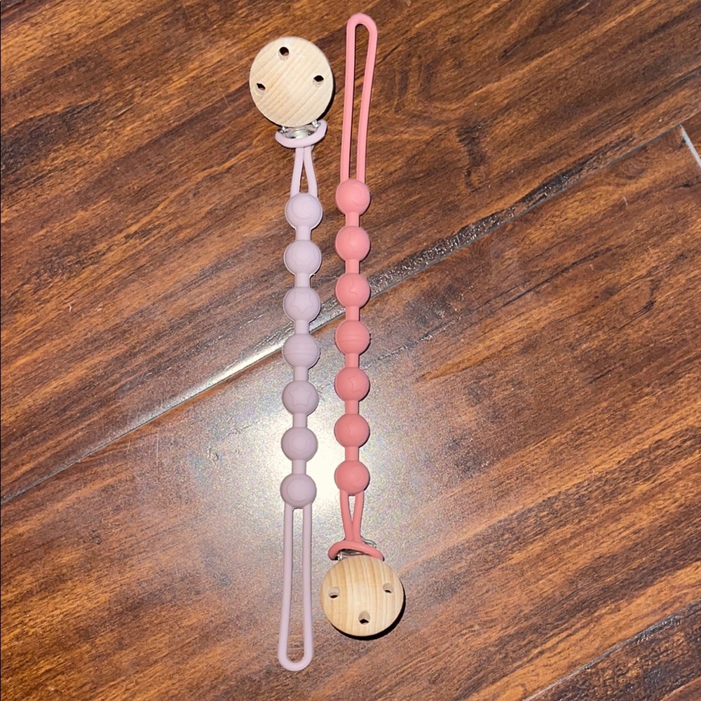 Silicone Beaded Pacifier Clips